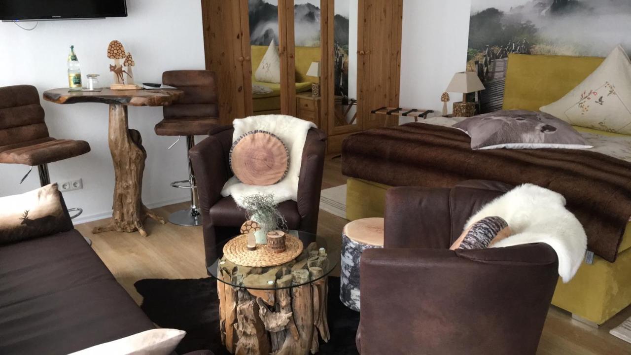 Gaestehaus Koehler Waldsolms エクステリア 写真
