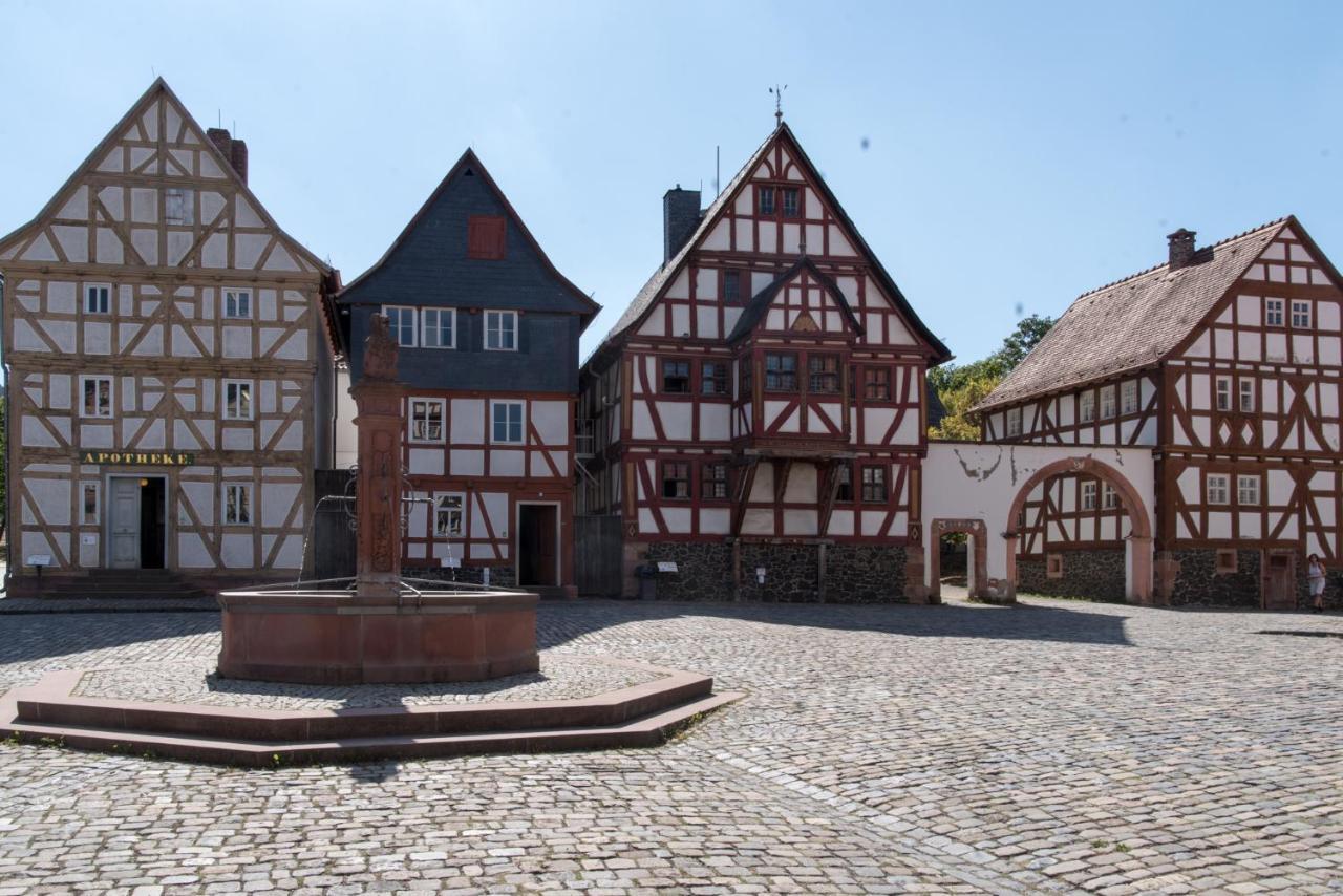Gaestehaus Koehler Waldsolms エクステリア 写真